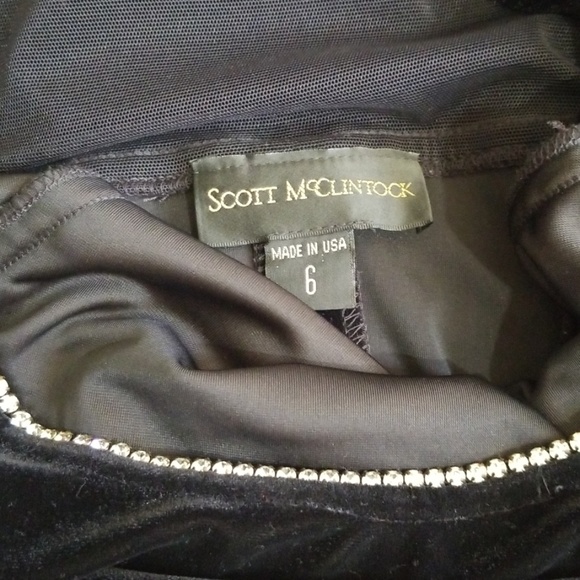 Vintage Scott McClintock Vintage Black Velvet Maxi Special Occasion Dress.  6 - Picture 8 of 8